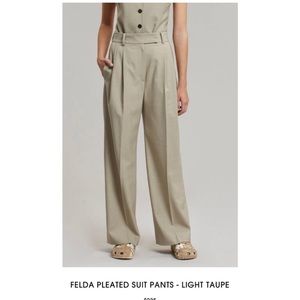 NWOT Frankie shop Felda pleated suit pants